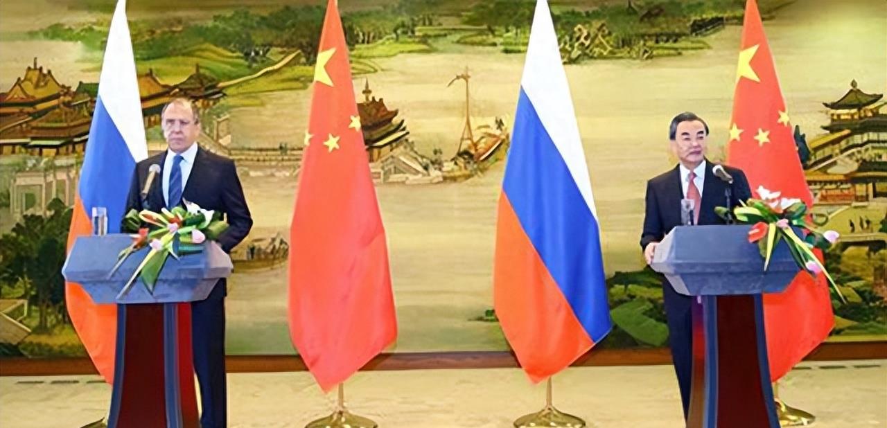普京签署总统令中俄普京签署总统令，中俄关系迈入新时代的新里程碑